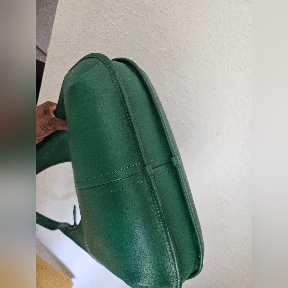 Coach Ergo 33 - Picture 4 of 7